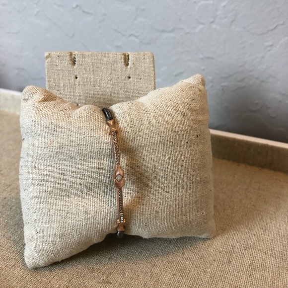 Stella & Dot Resillience Cuff New in Box - Picture 4 of 6